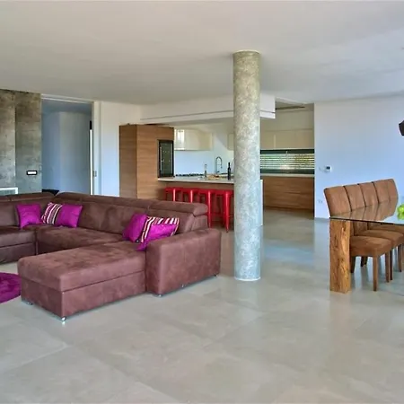 Eco-friendly Aria With A Pool And A Party