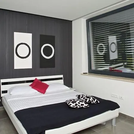 Casa de hóspedes Aria By 4*